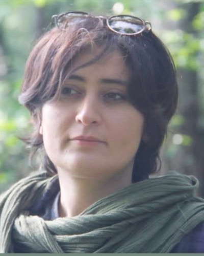 تصویر پروفایل عاطفه رنگریز در وبسایت ایران آکادمیا